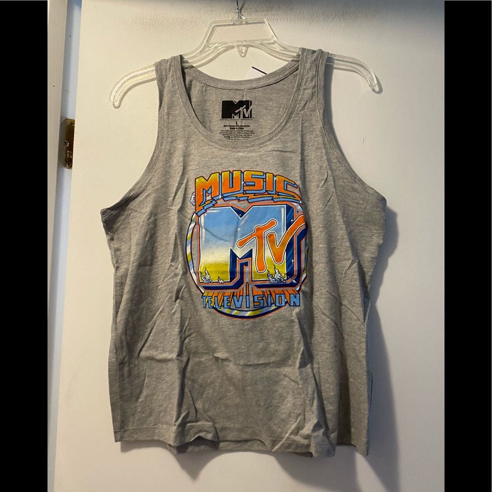 🆕 MTV tank top large